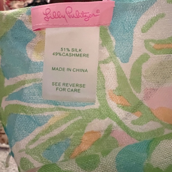 Lilly Pulitzer Silk & Cashmere Scarf/ Wrap - Picture 5 of 8